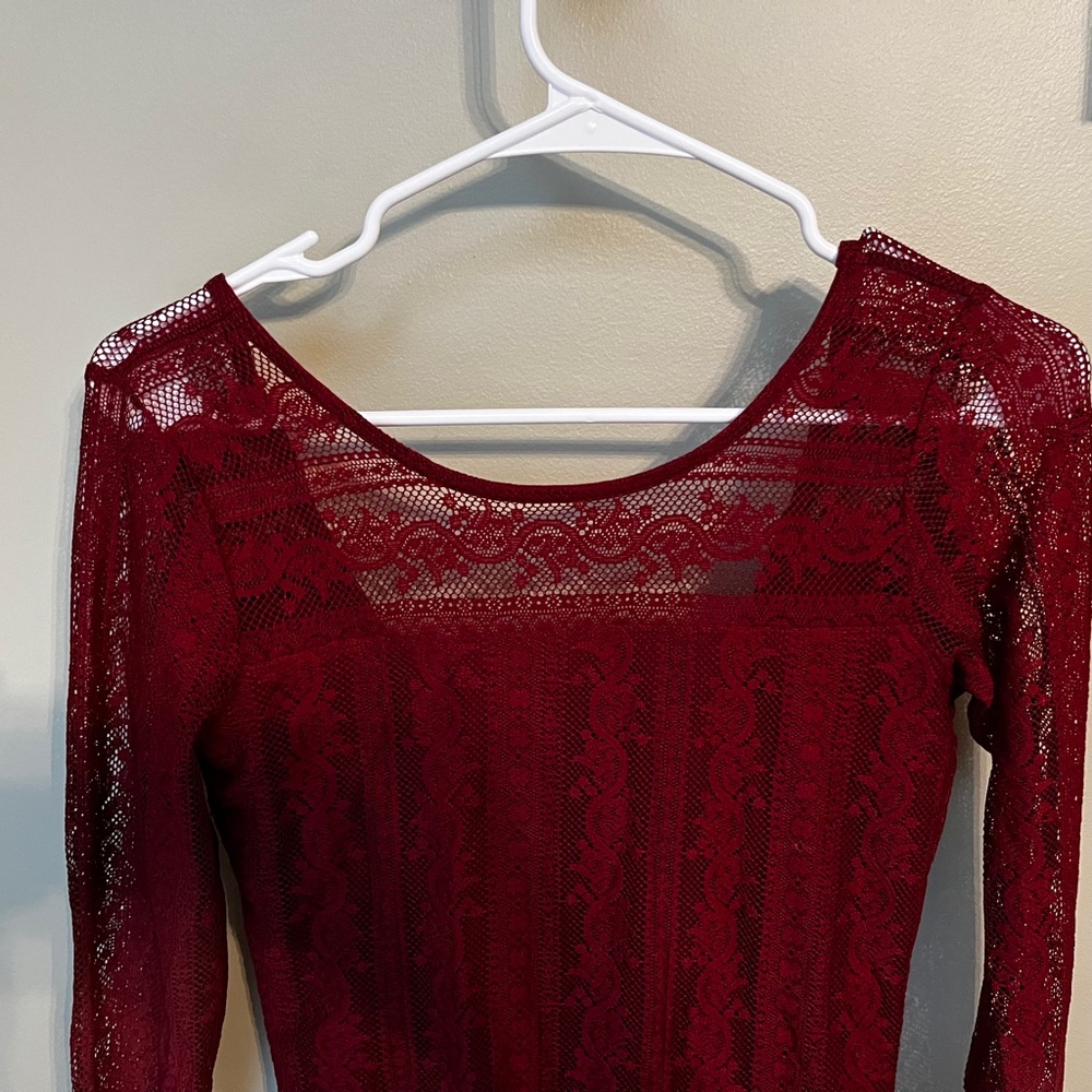 Hollister Burgundy Lace Bodysuit/Size Medium